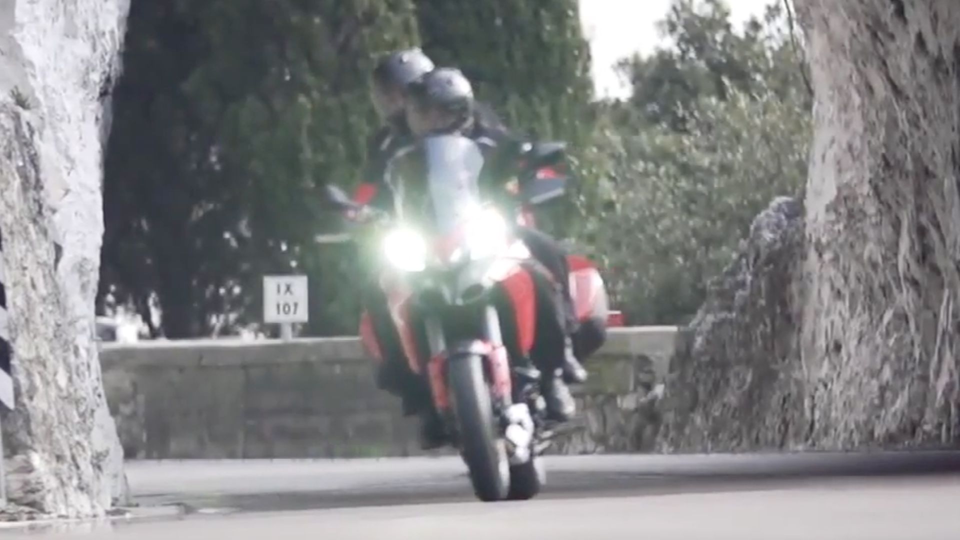 Trailer - Ducati